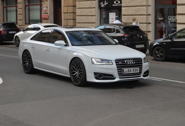 Audi S8 D4 2014