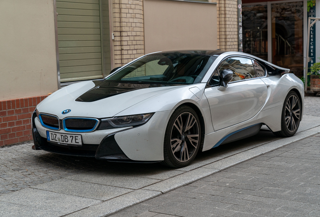 BMW i8 2018