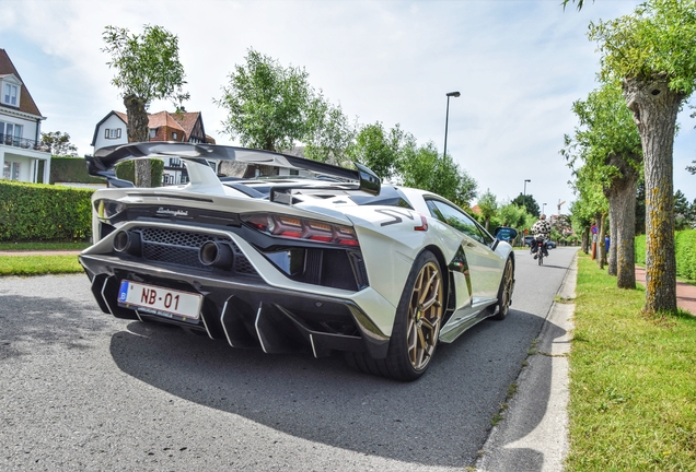 Lamborghini Aventador LP770-4 SVJ