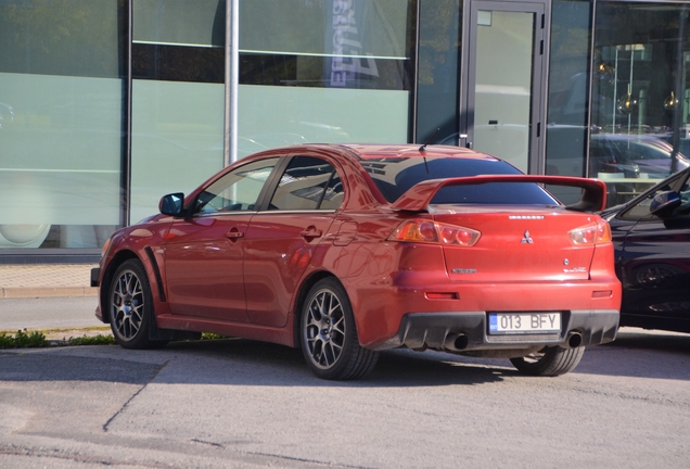 Mitsubishi Lancer Evolution X