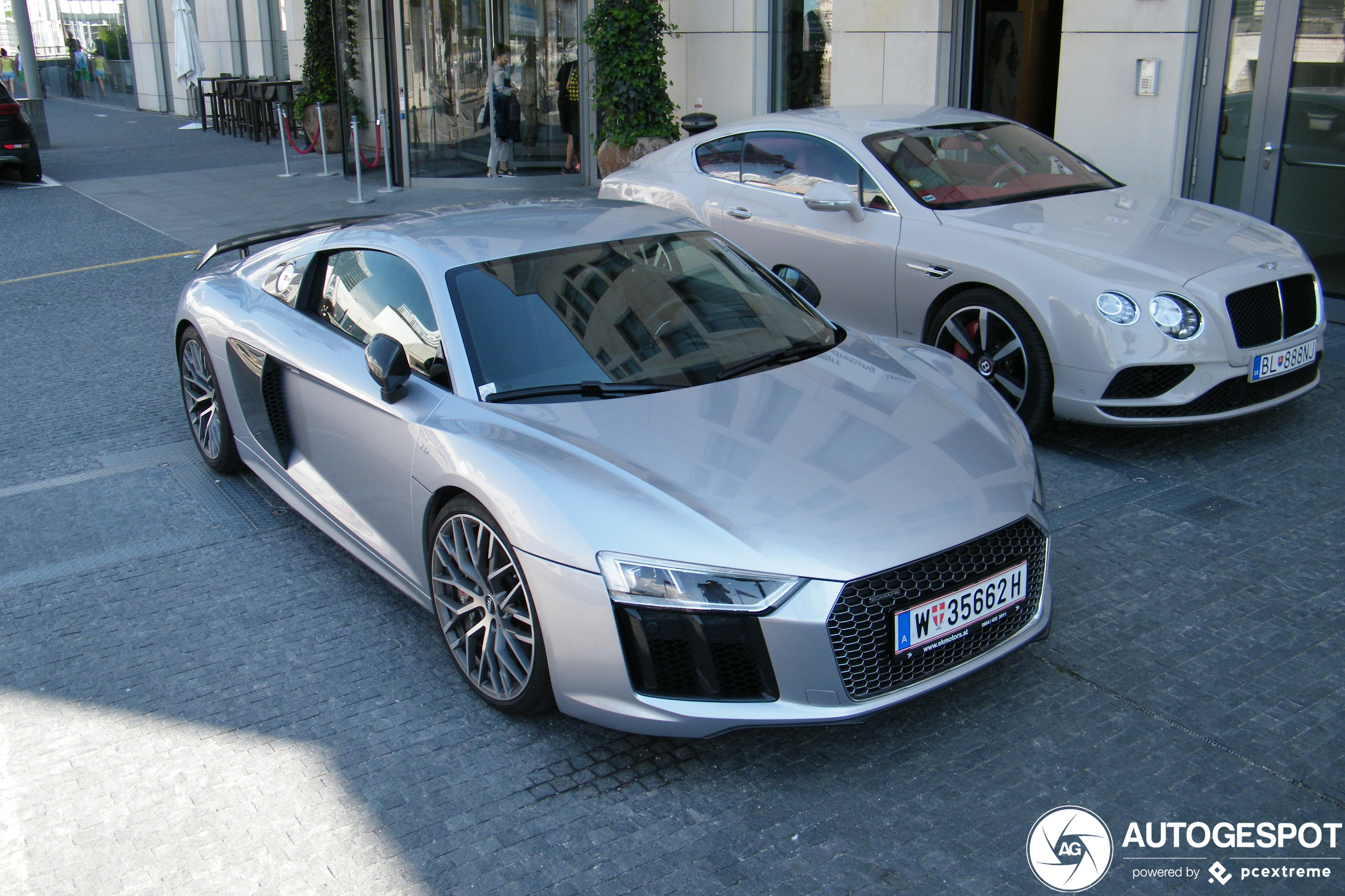 Audi R8 V10 Plus 2015