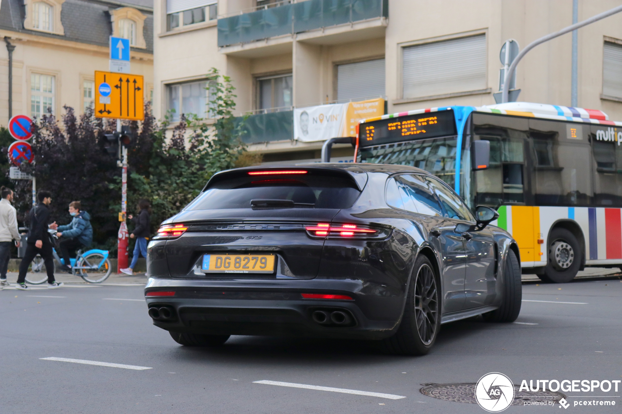 Porsche 971 Panamera GTS Sport Turismo