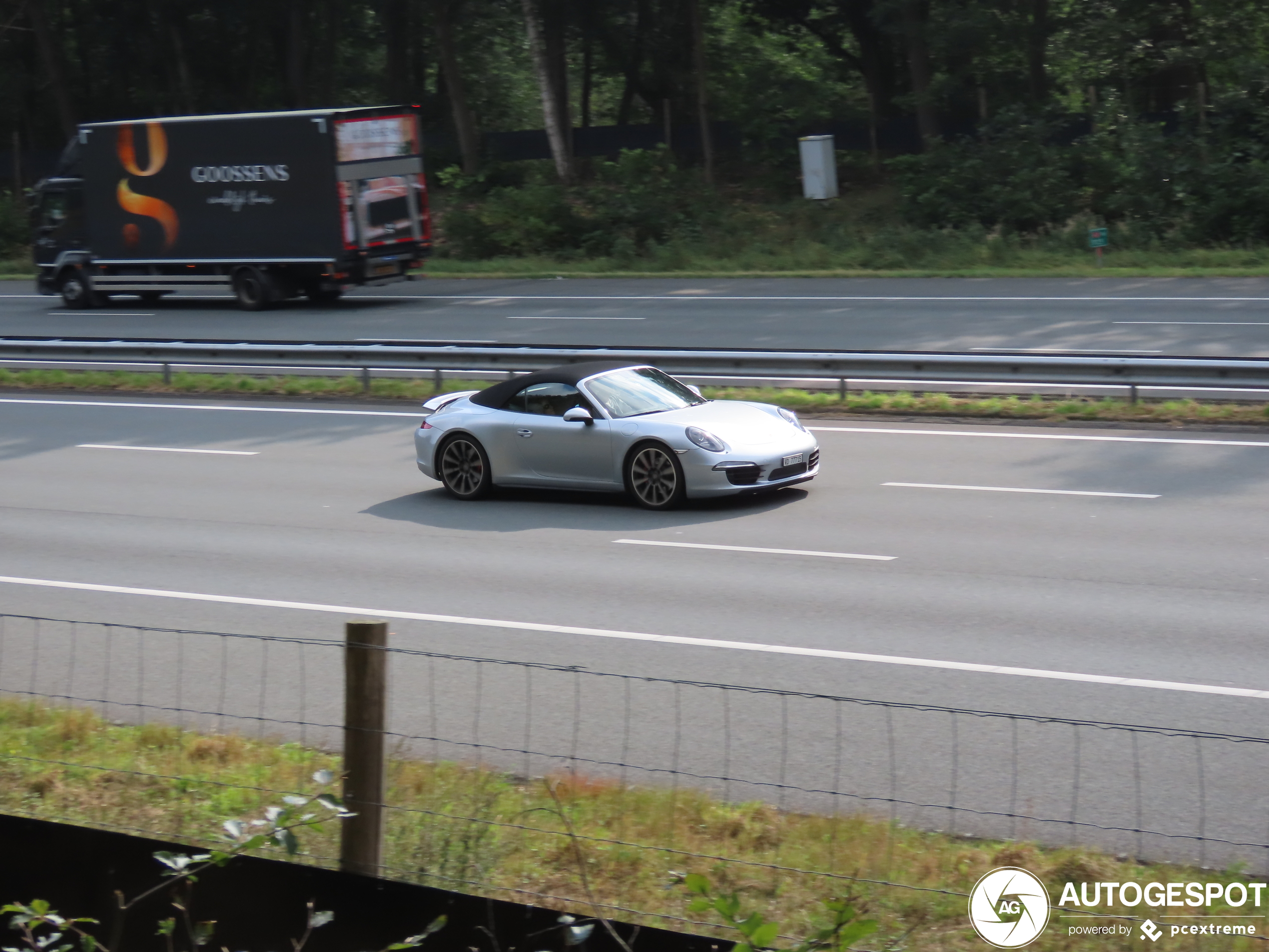 Porsche 991 Carrera 4S Cabriolet MkI