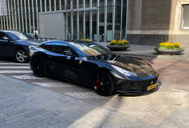 Ferrari GTC4Lusso