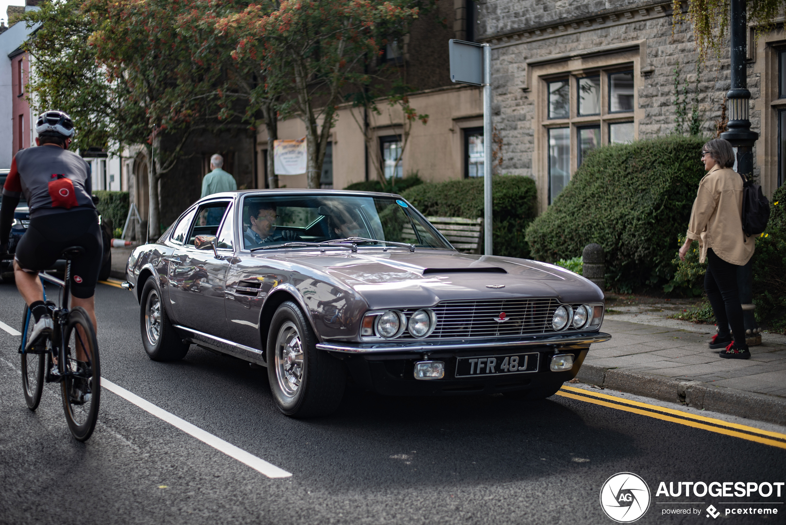 Aston Martin DBS V8 1969 - 1972