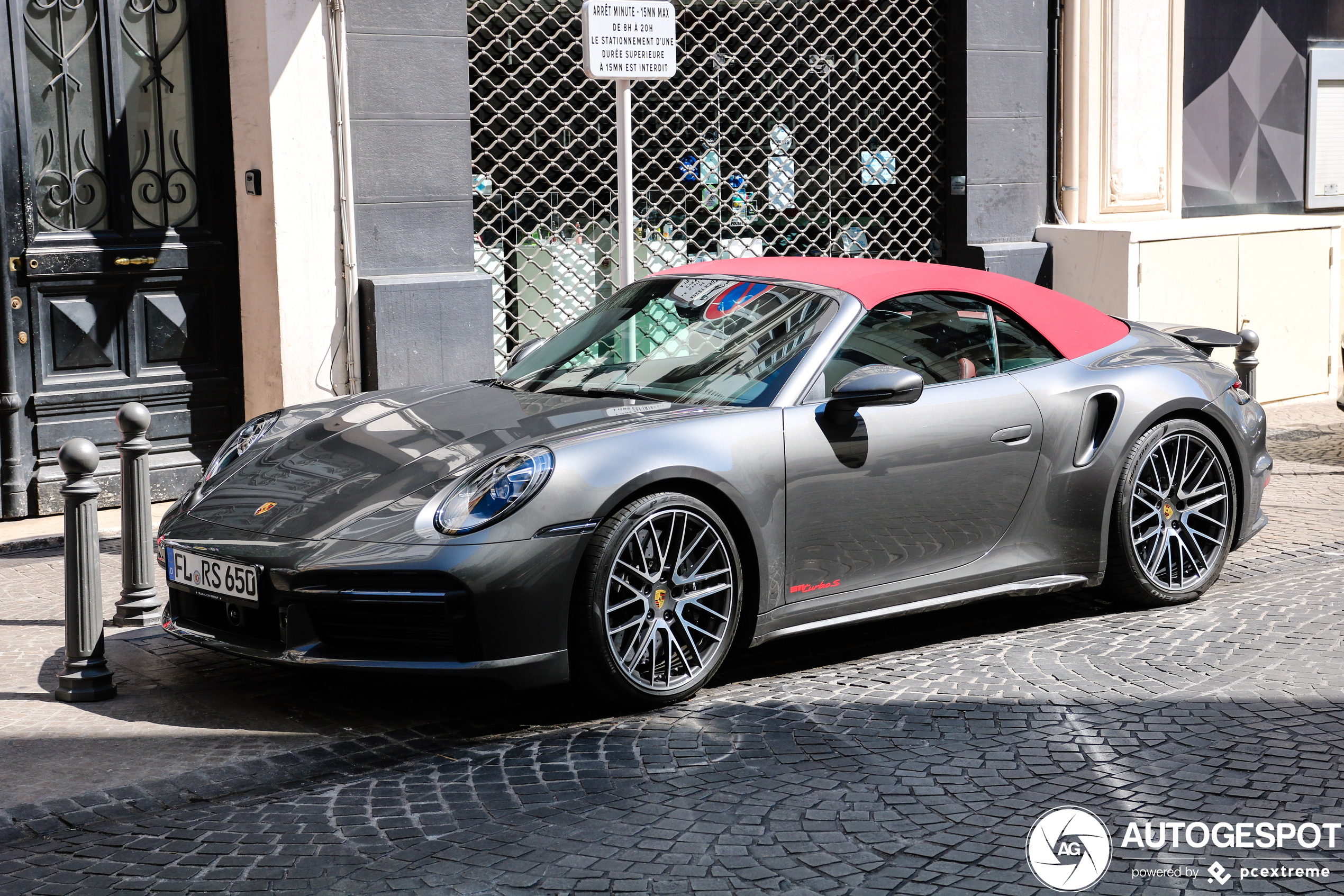 Porsche 992 Turbo S Cabriolet