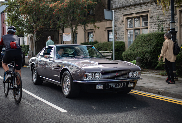 Aston Martin DBS V8 1969 - 1972