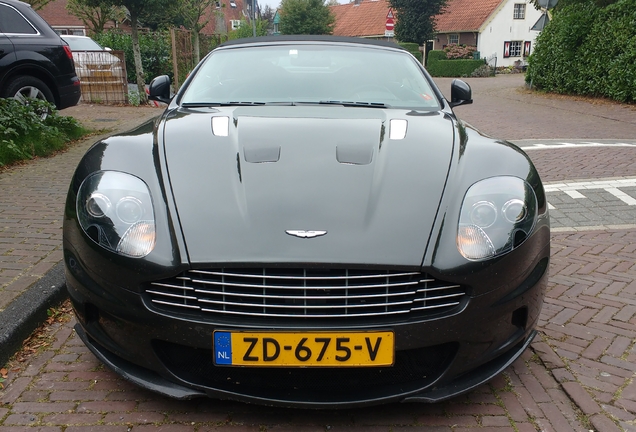 Aston Martin DBS Volante