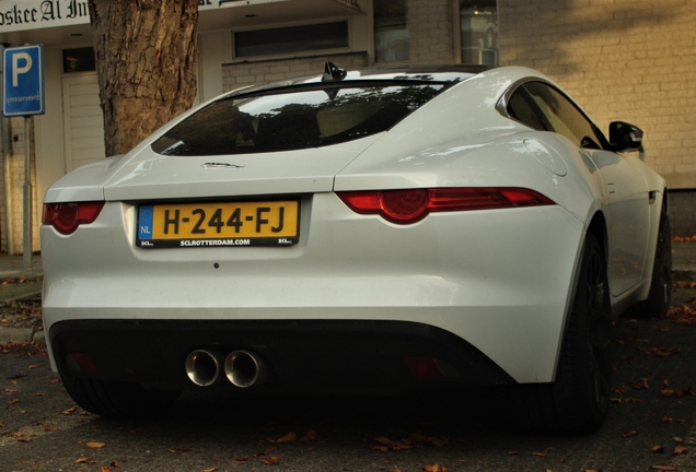 Jaguar F-TYPE S Coupé