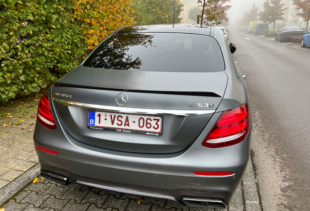 Mercedes-AMG E 63 S W213