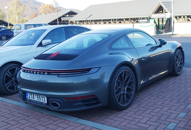 Porsche 992 Carrera S