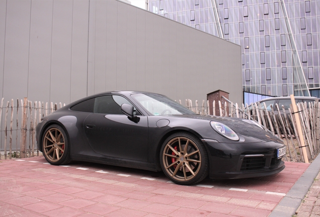 Porsche 992 Carrera S