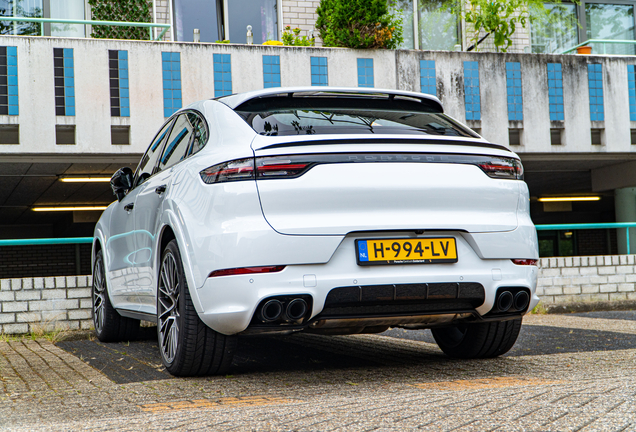 Porsche Cayenne Coupé Turbo S E-Hybrid