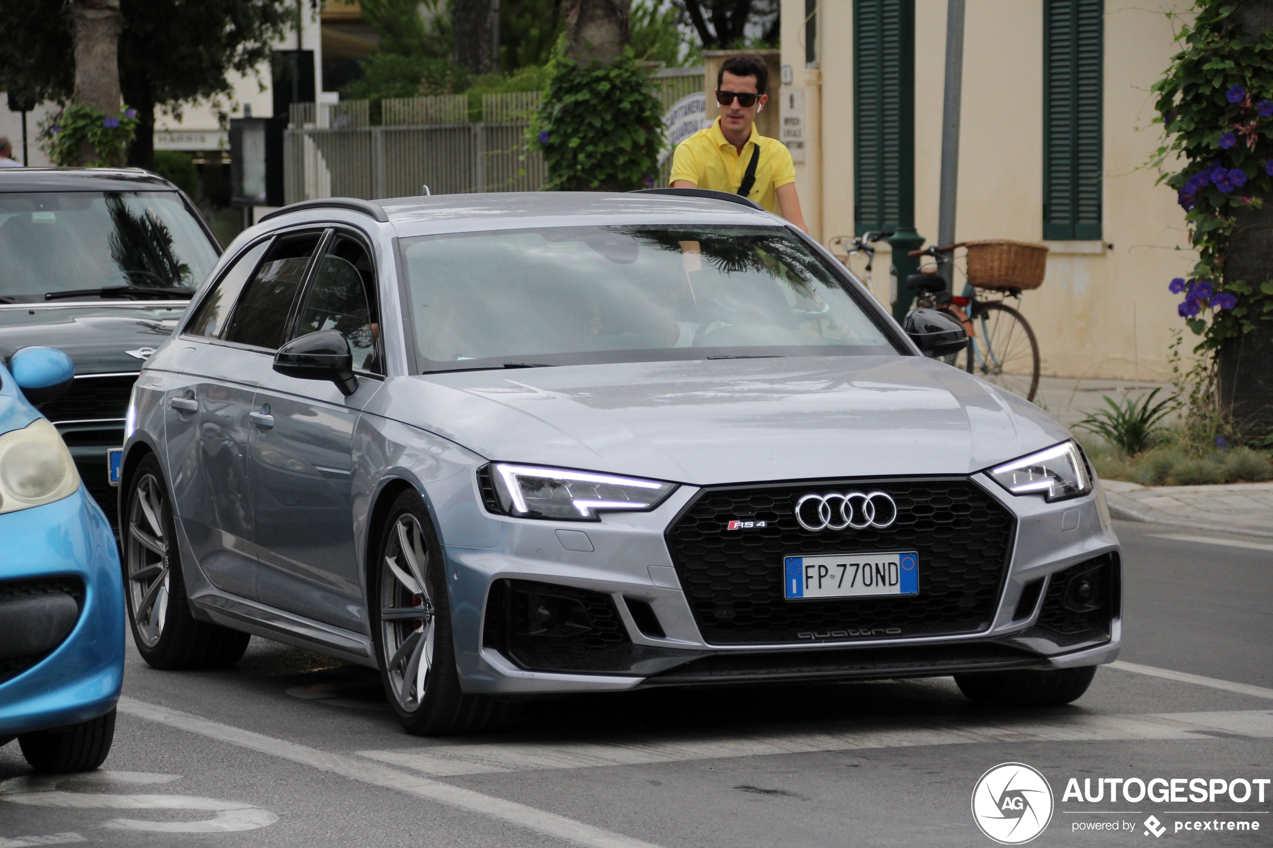 Audi RS4 Avant B9