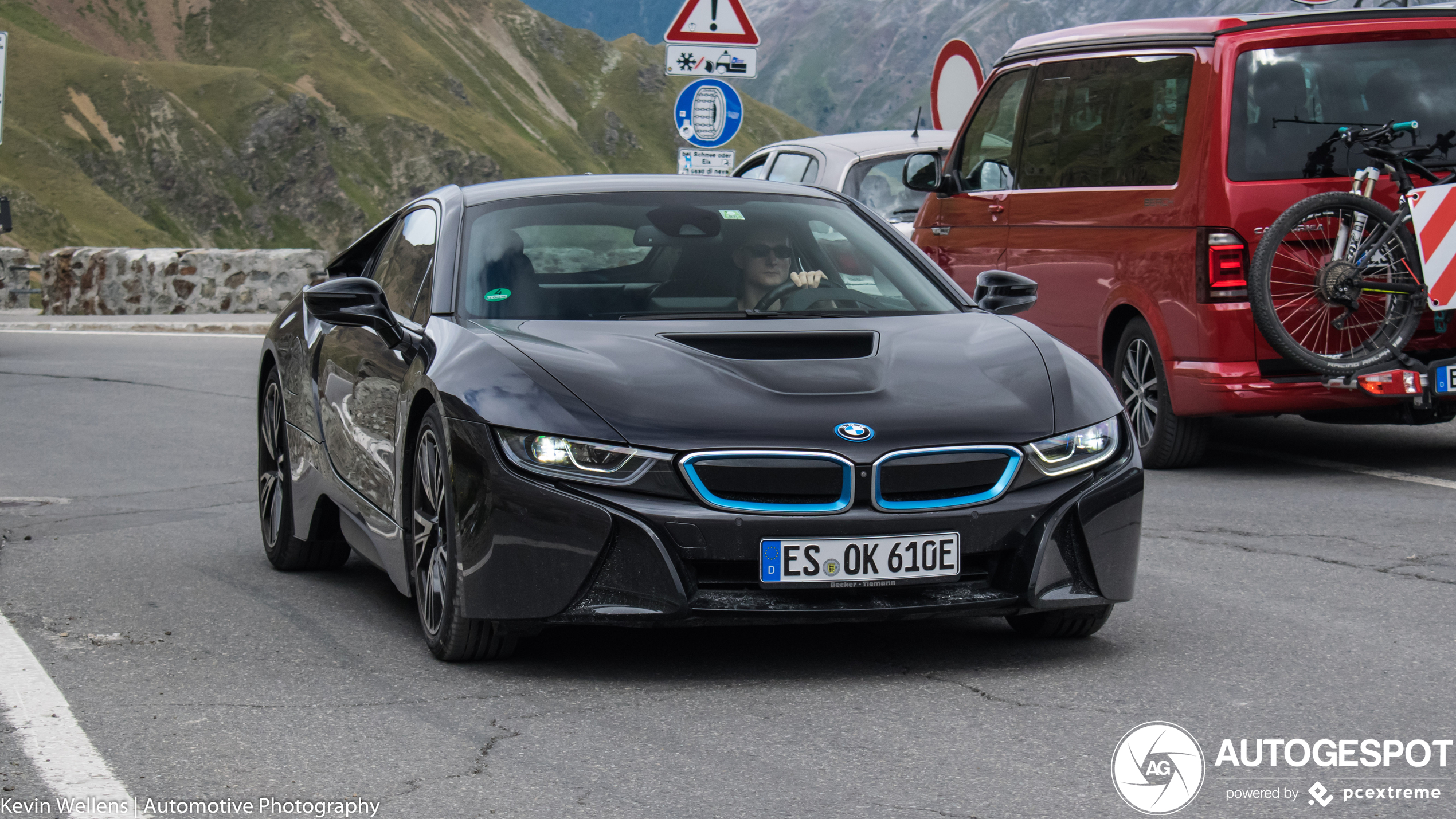 BMW i8