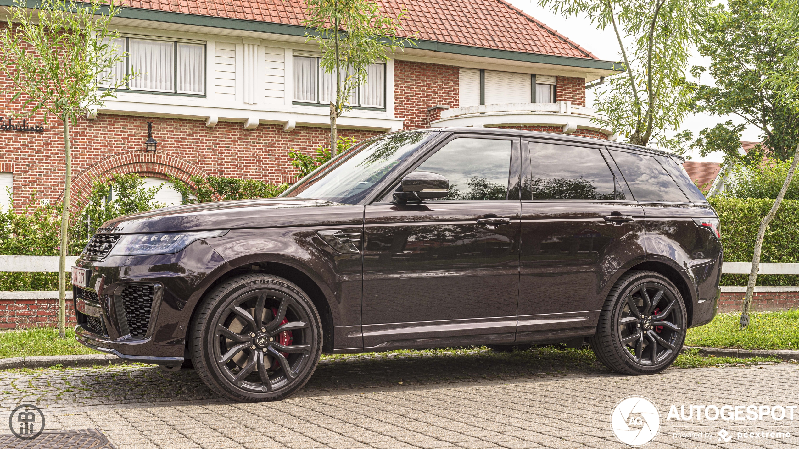 Land Rover Range Rover Sport SVR 2018 Carbon Edition