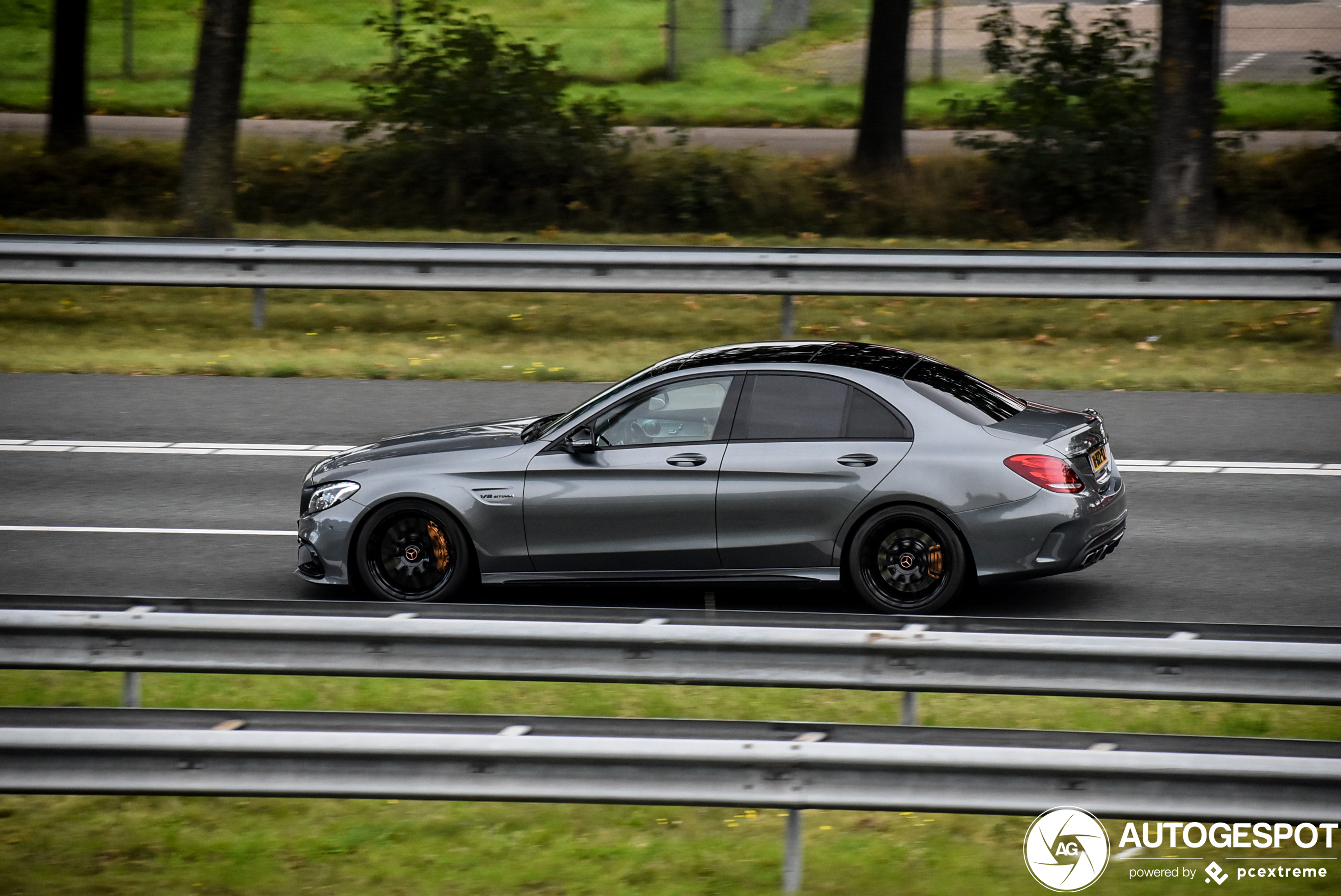 Mercedes-AMG C 63 S W205