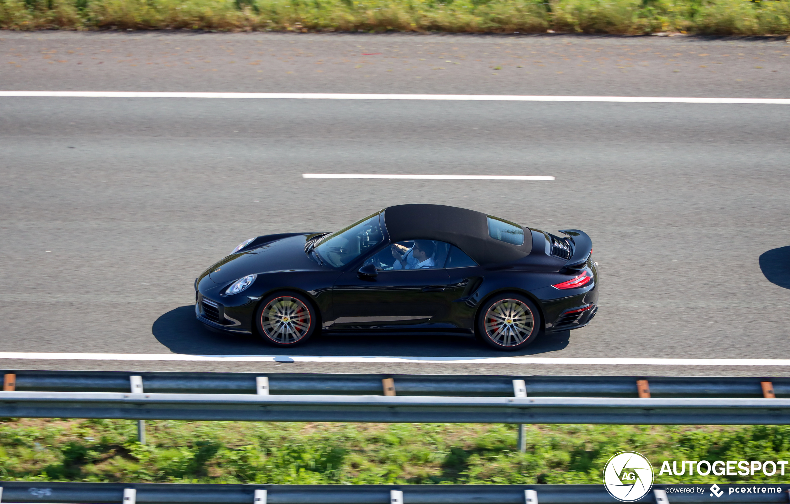 Porsche 991 Turbo Cabriolet MkII