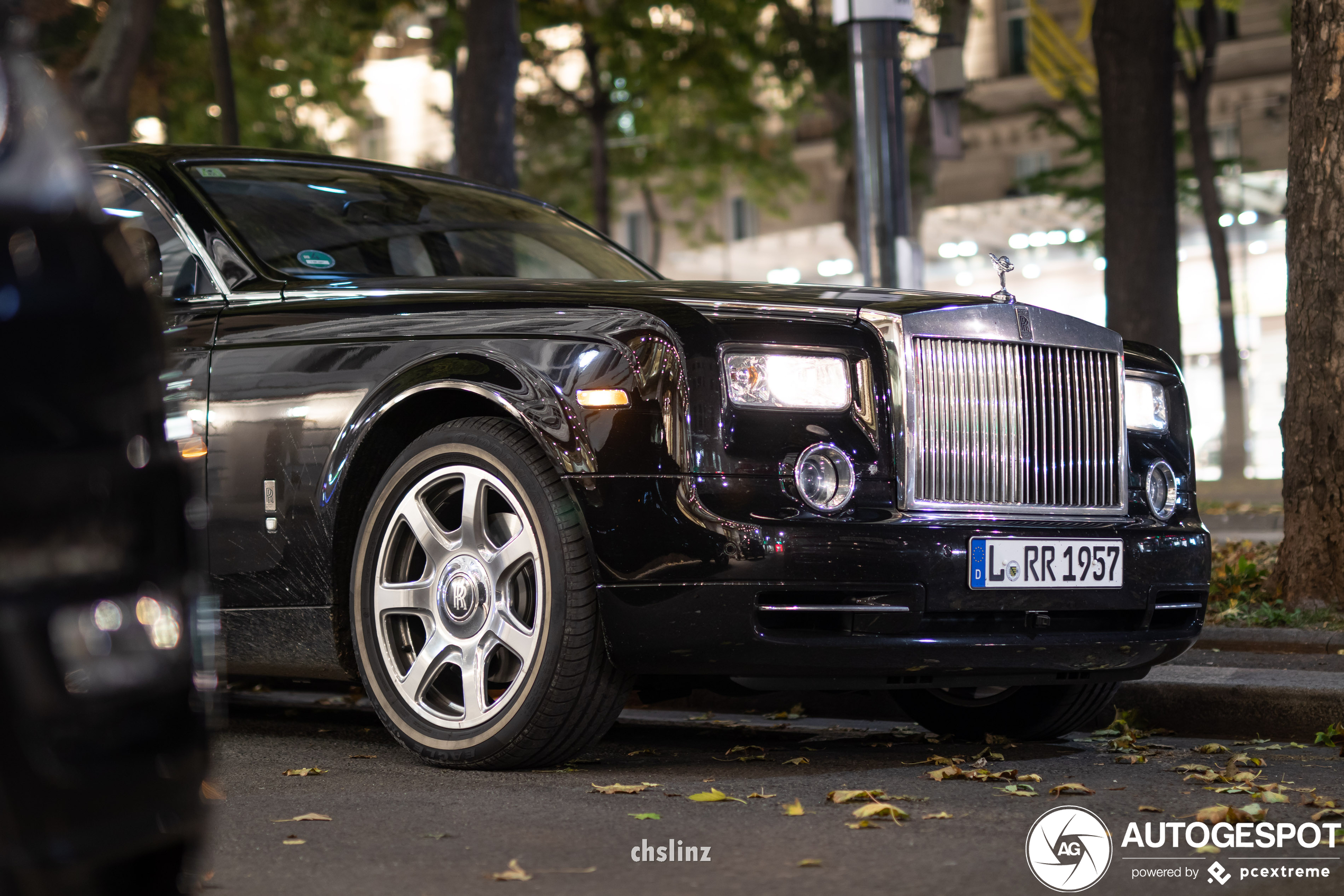 Rolls-Royce Phantom EWB