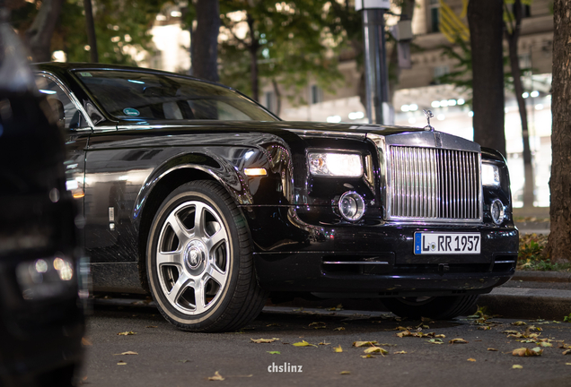 Rolls-Royce Phantom EWB