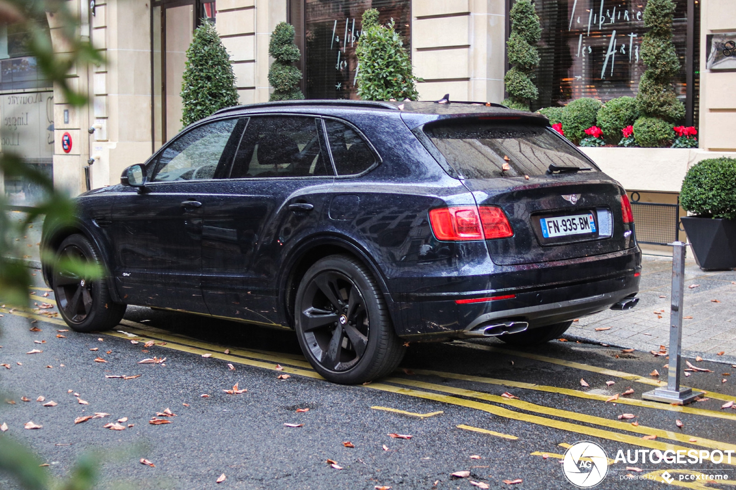 Bentley Bentayga Hybrid