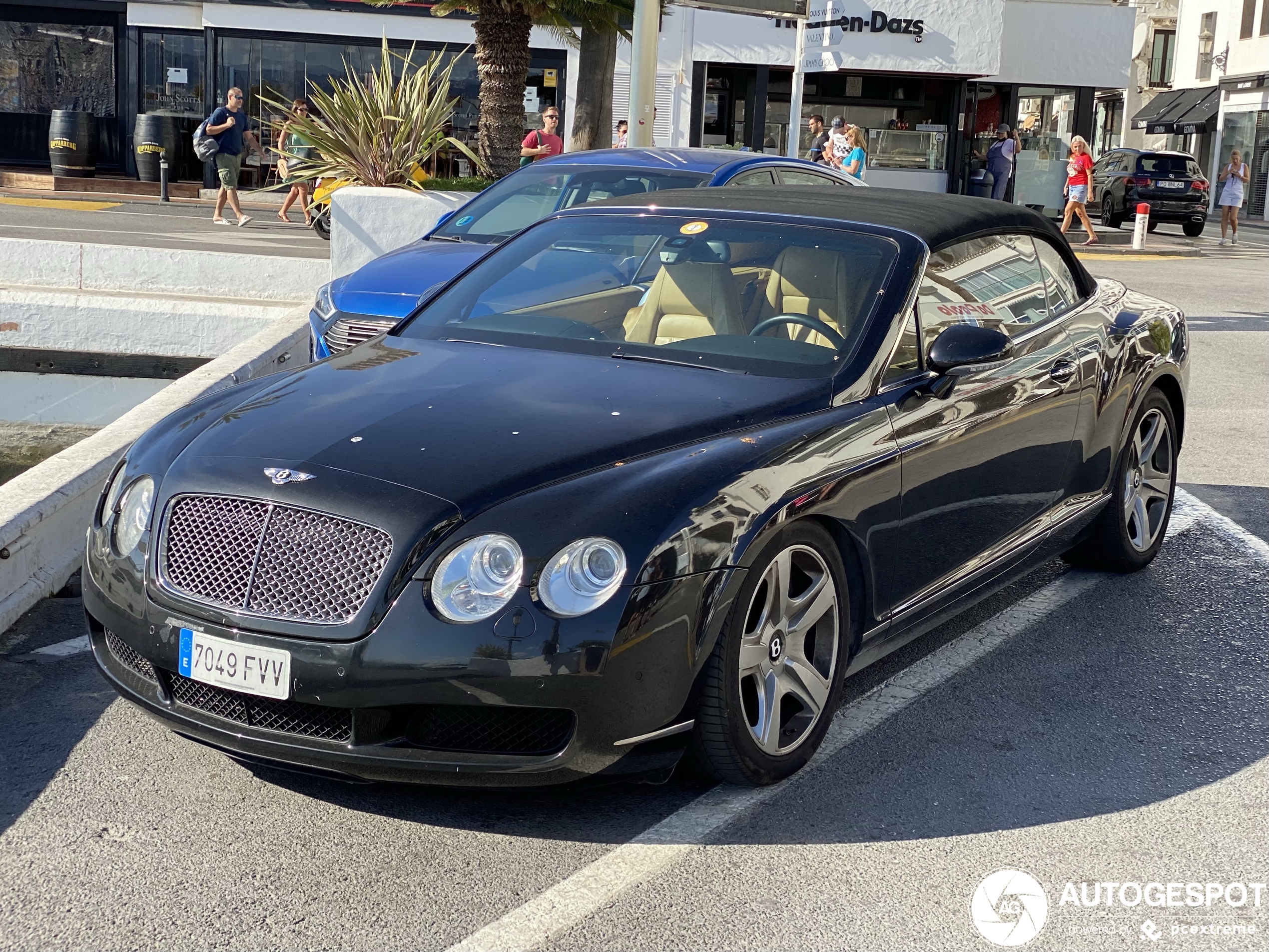 Bentley Continental GTC