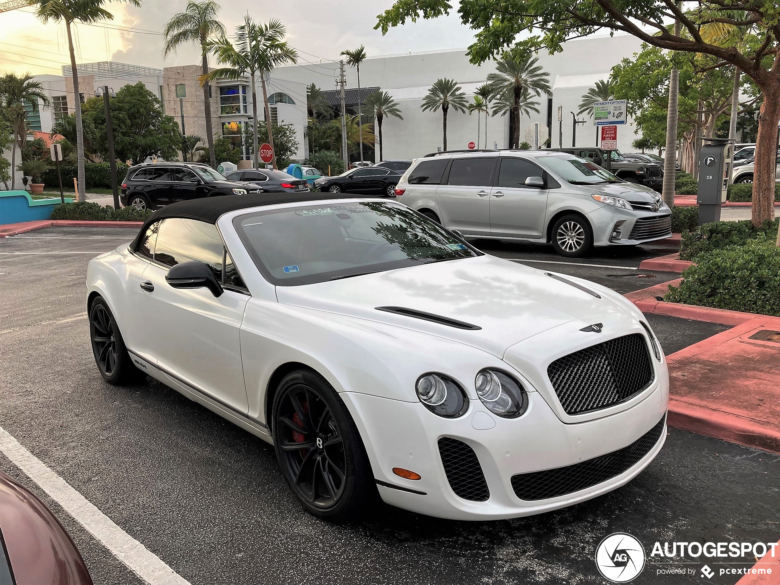 Bentley Continental Supersports Convertible