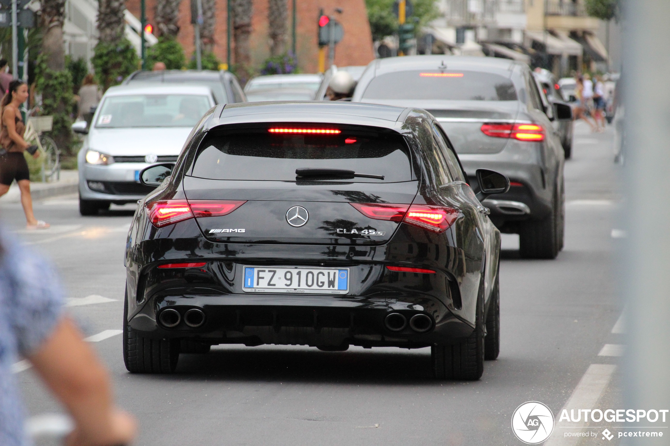 Mercedes-AMG CLA 45 S Shooting Brake X118