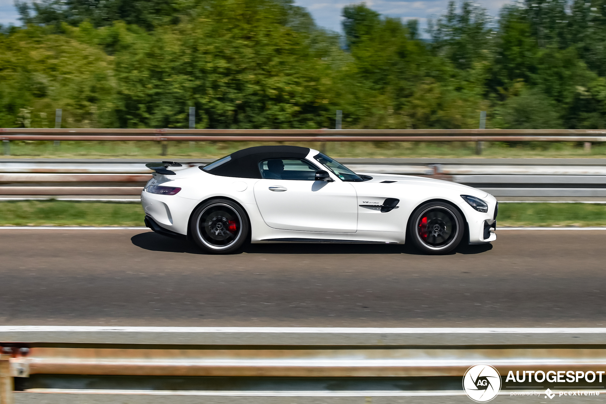 Mercedes-AMG GT R Roadster R190