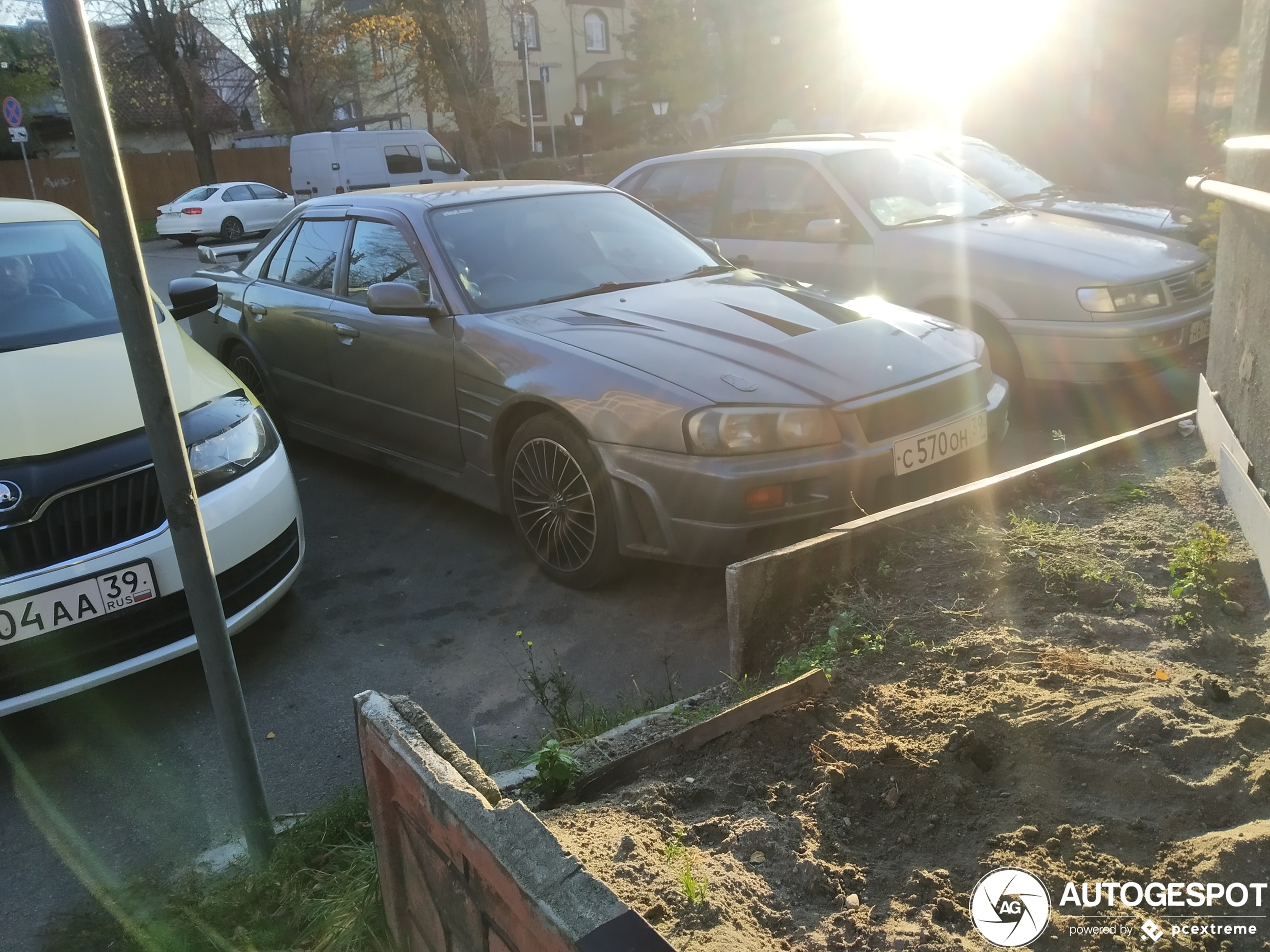 Nissan Skyline R34 Sedan