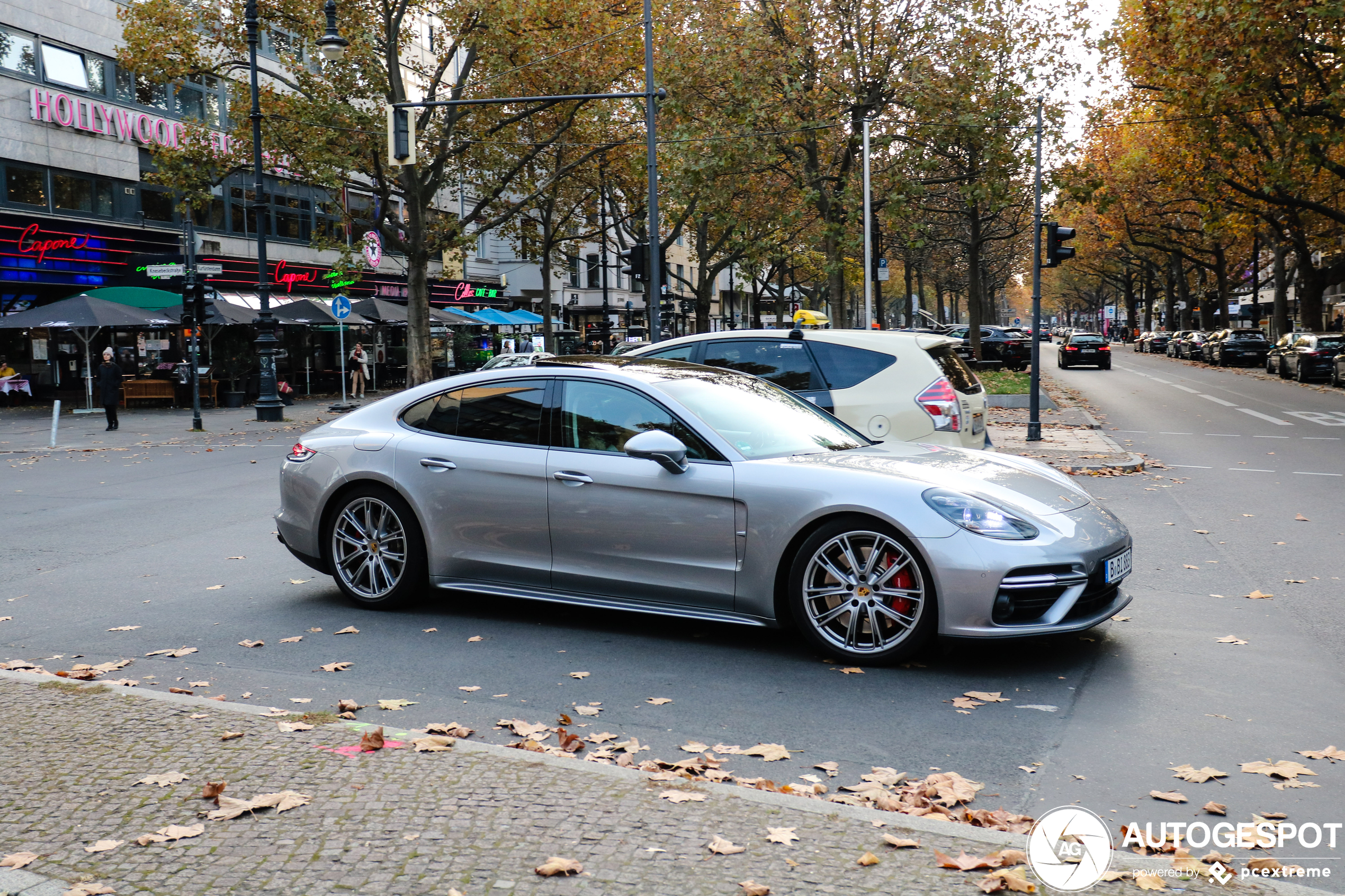 Porsche 971 Panamera Turbo