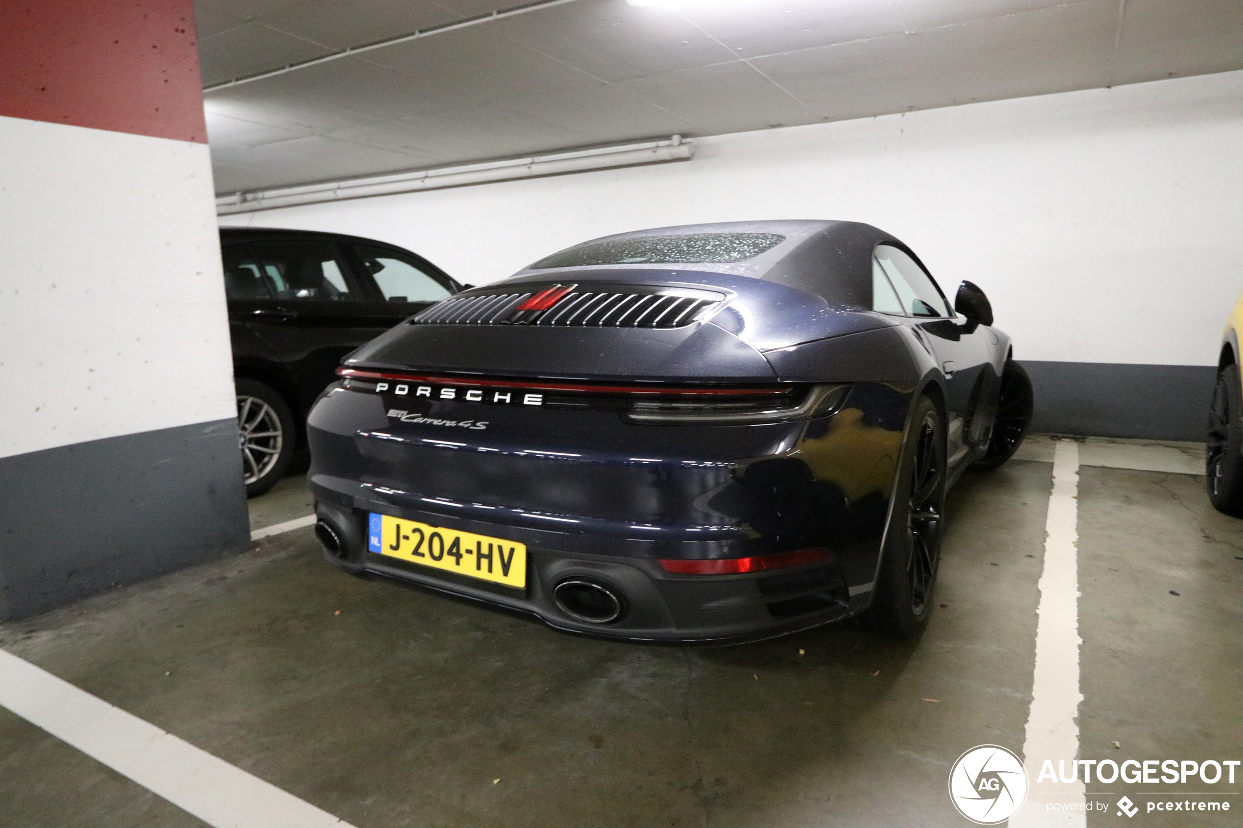 Porsche 992 Carrera 4S Cabriolet