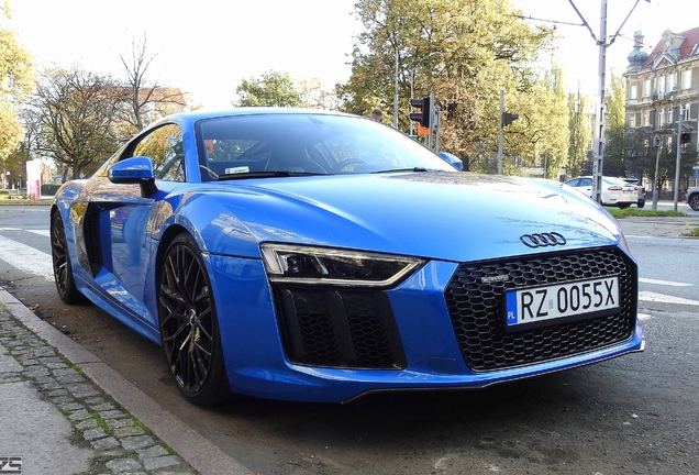 Audi R8 V10 2015