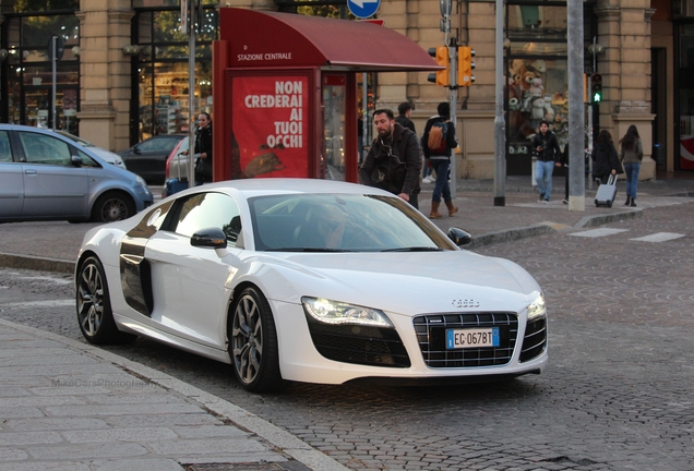 Audi R8 V10