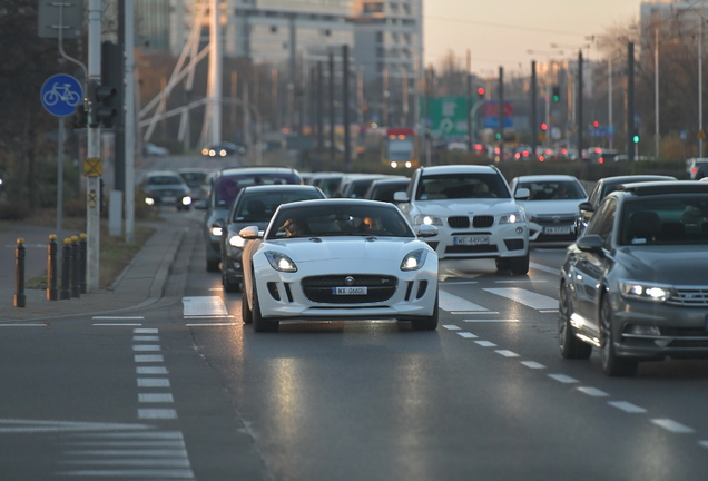 Jaguar F-TYPE R Coupé