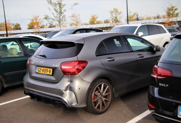 Mercedes-AMG A 45 W176 2015