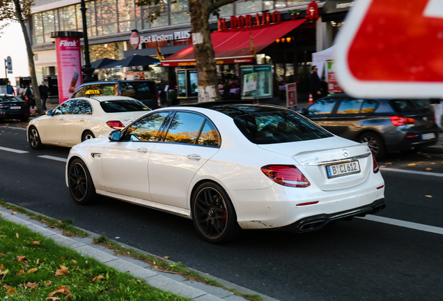 Mercedes-AMG E 63 S W213