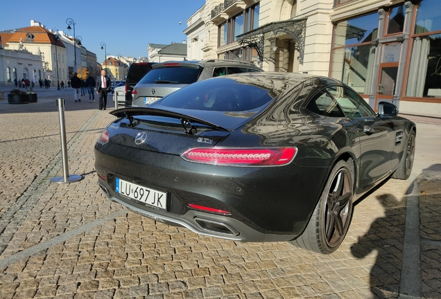 Mercedes-AMG GT S C190