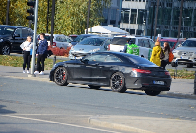 Mercedes-Benz S 63 AMG Coupé C217
