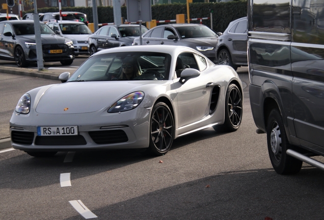 Porsche 718 Cayman S