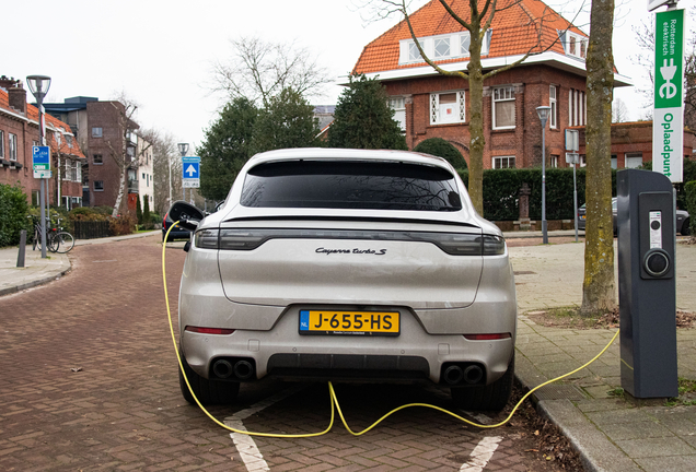 Porsche Cayenne Coupé Turbo S E-Hybrid