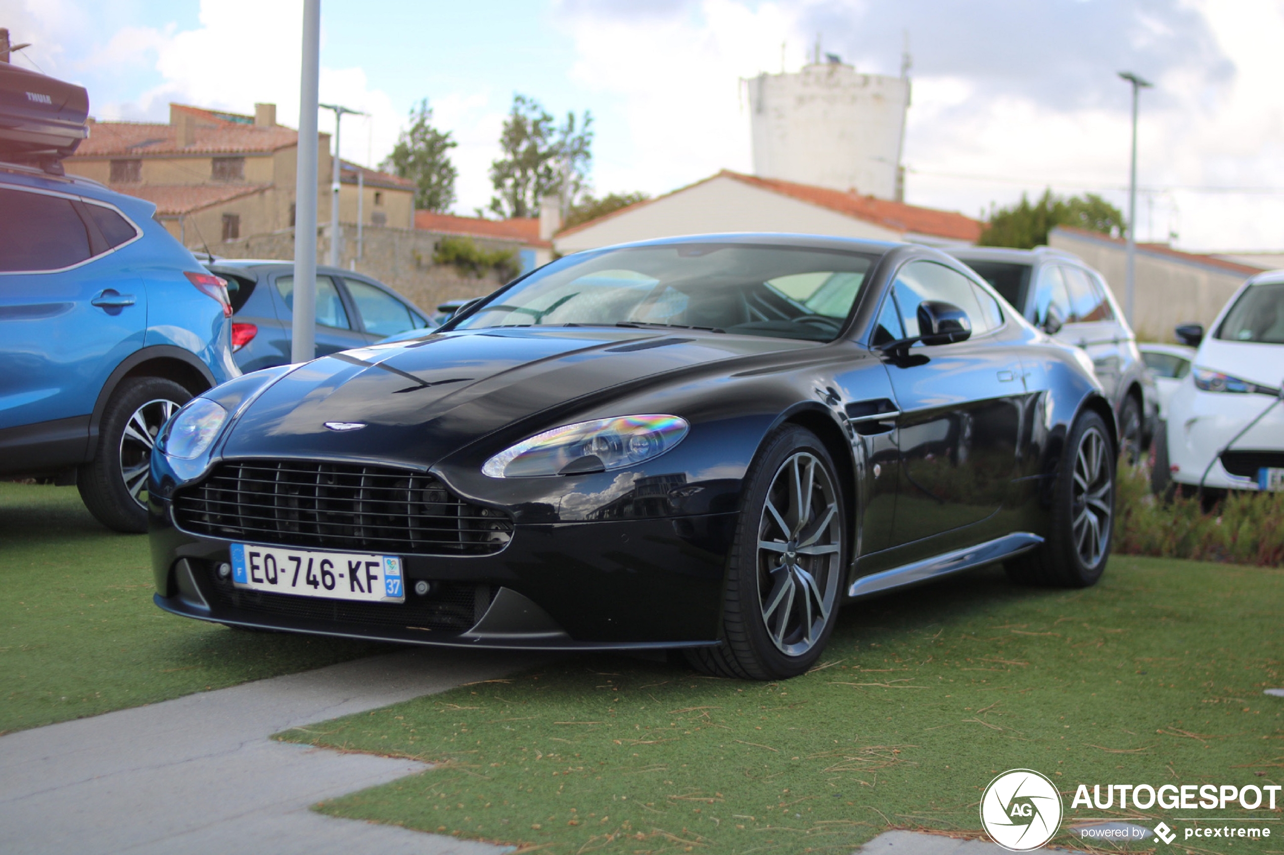 Aston Martin V8 Vantage N430