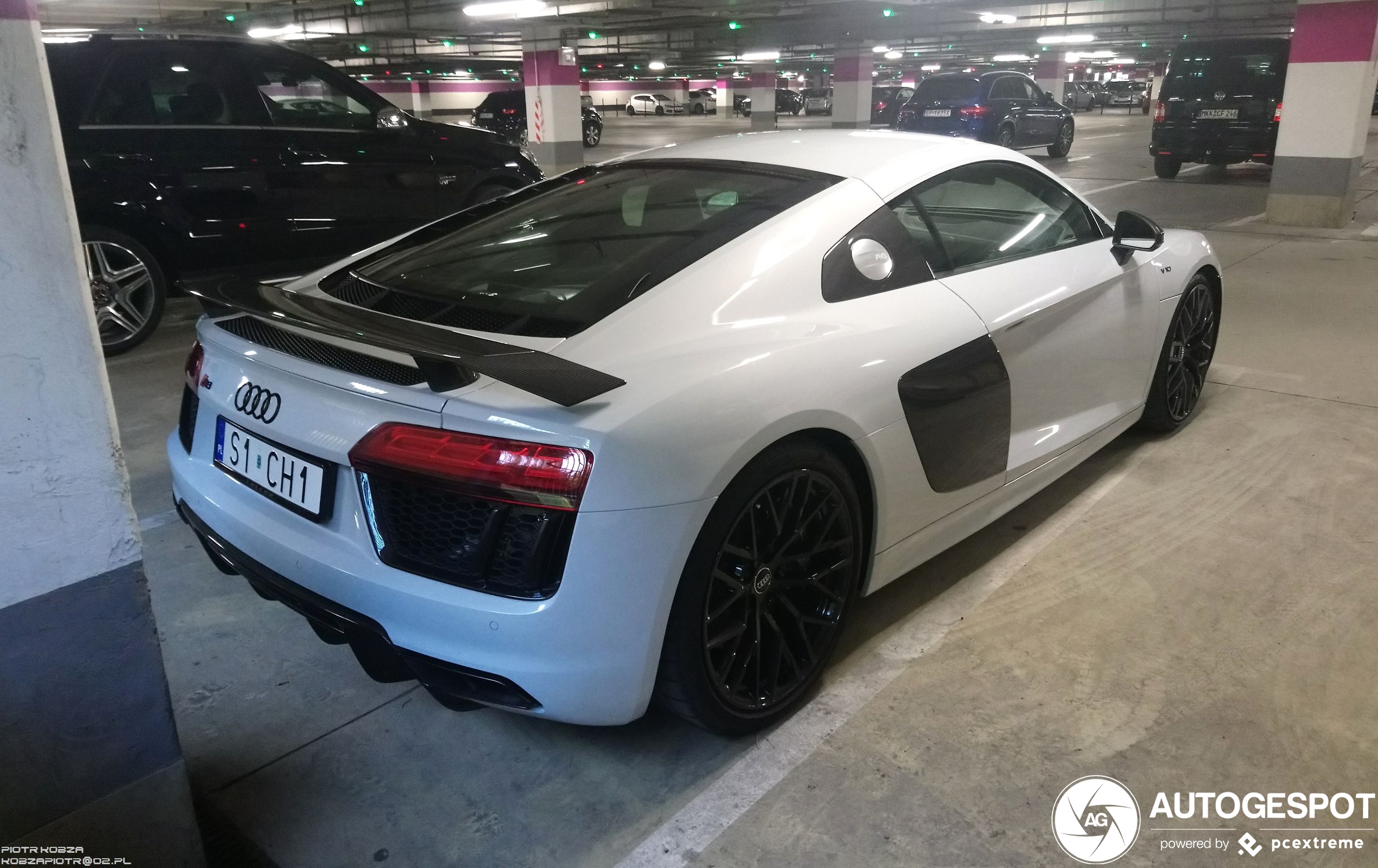 Audi R8 V10 Plus 2015