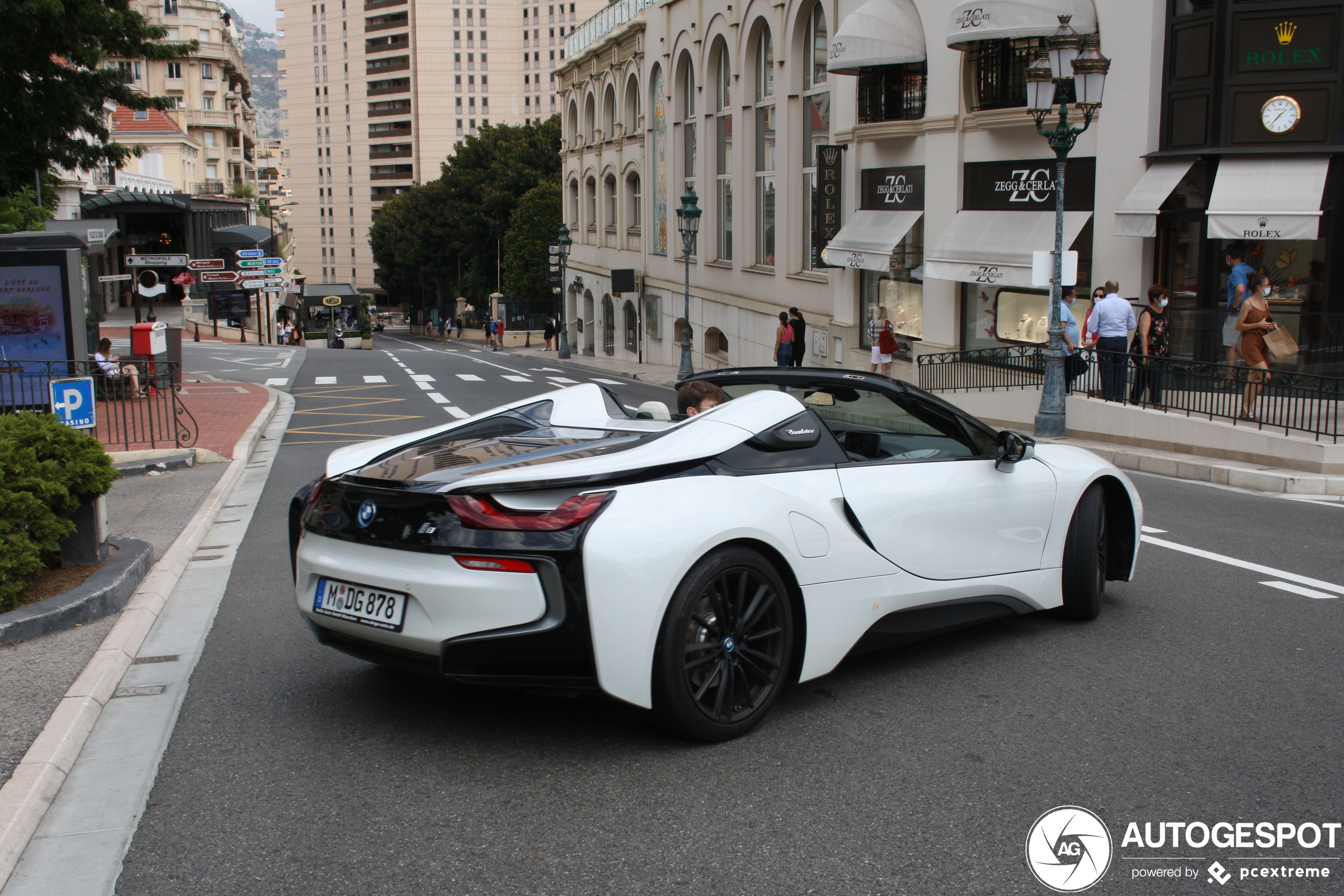 BMW i8 Roadster