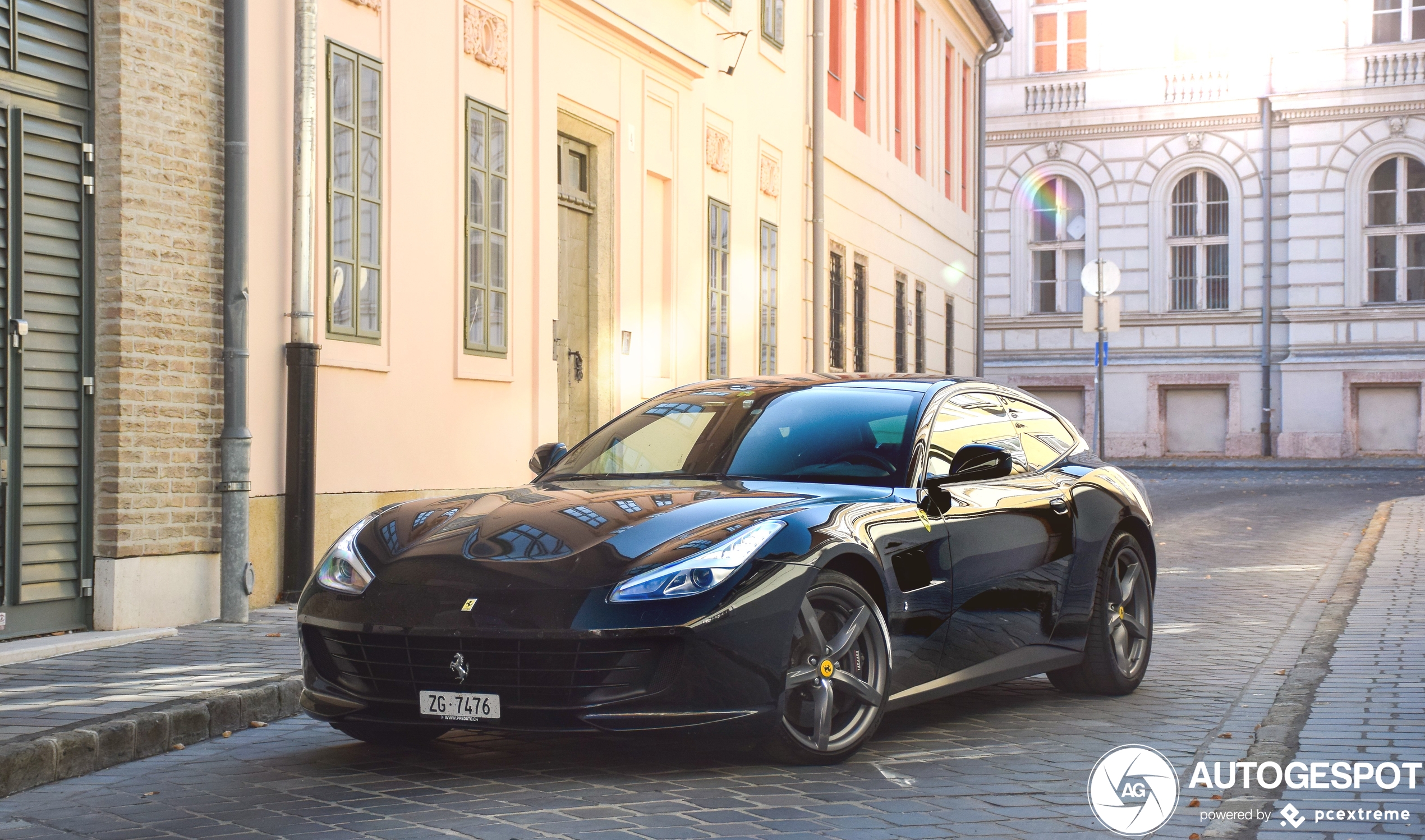 Ferrari GTC4Lusso T