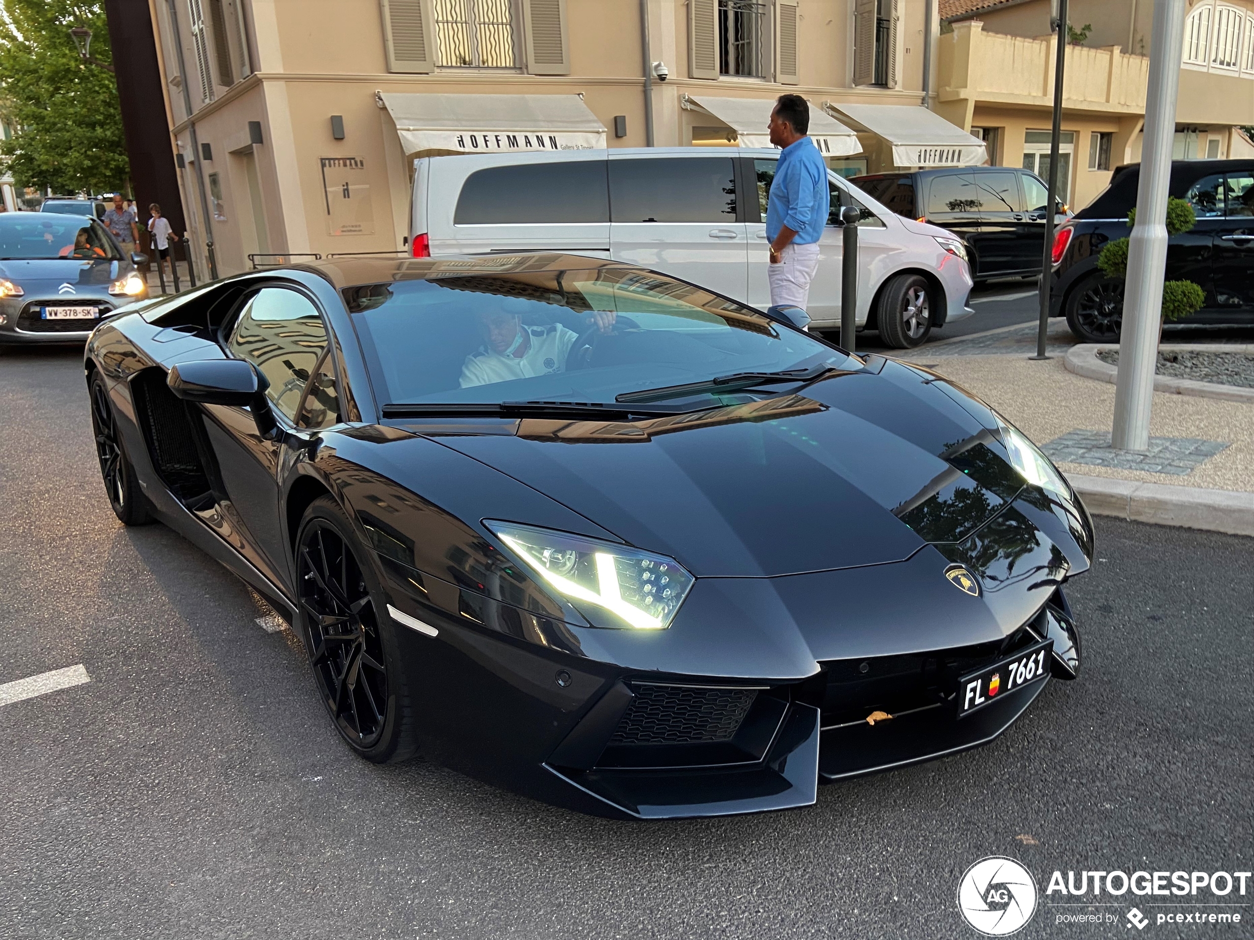 Lamborghini Aventador LP700-4