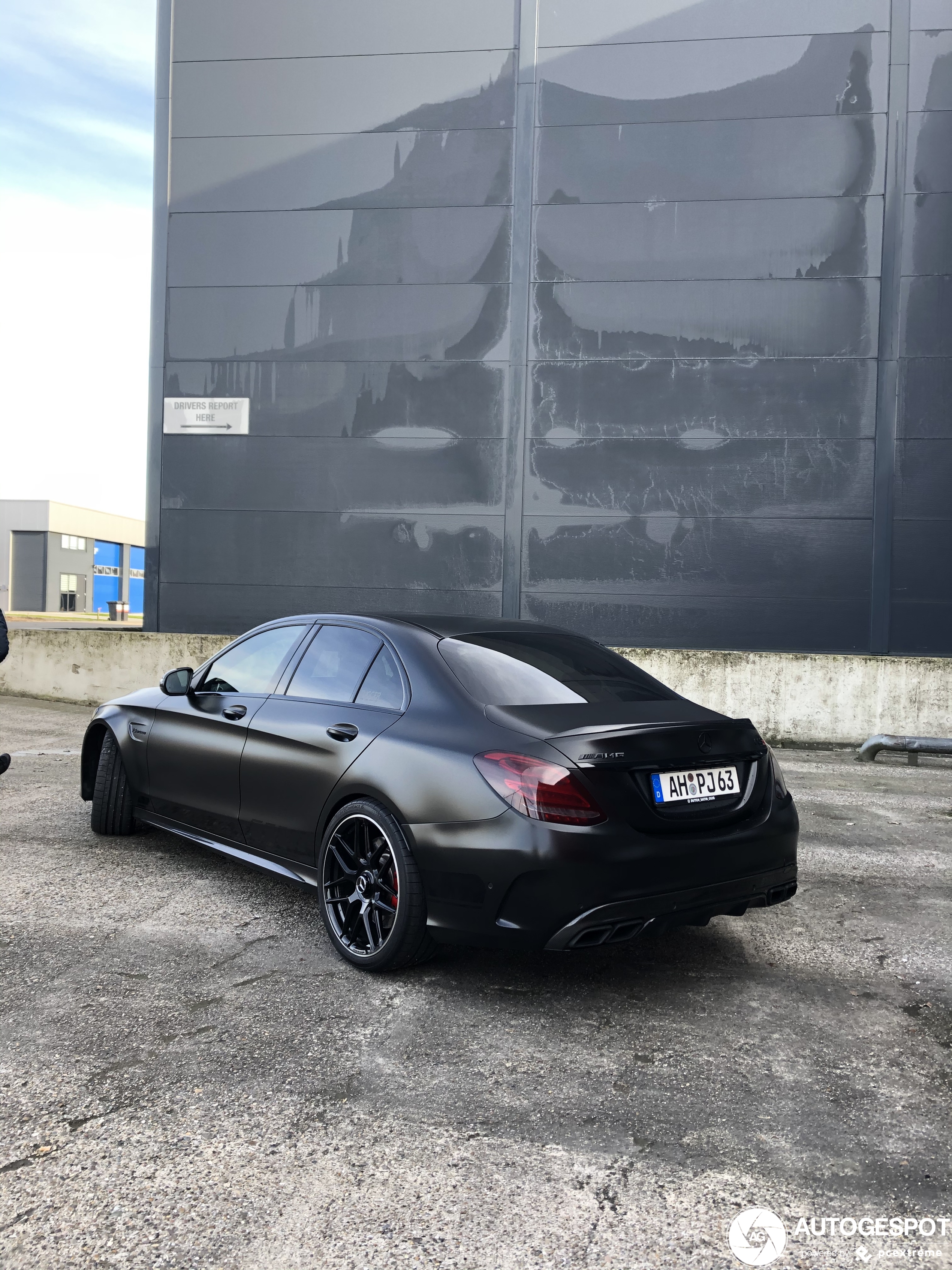 Mercedes-AMG C 63 S W205