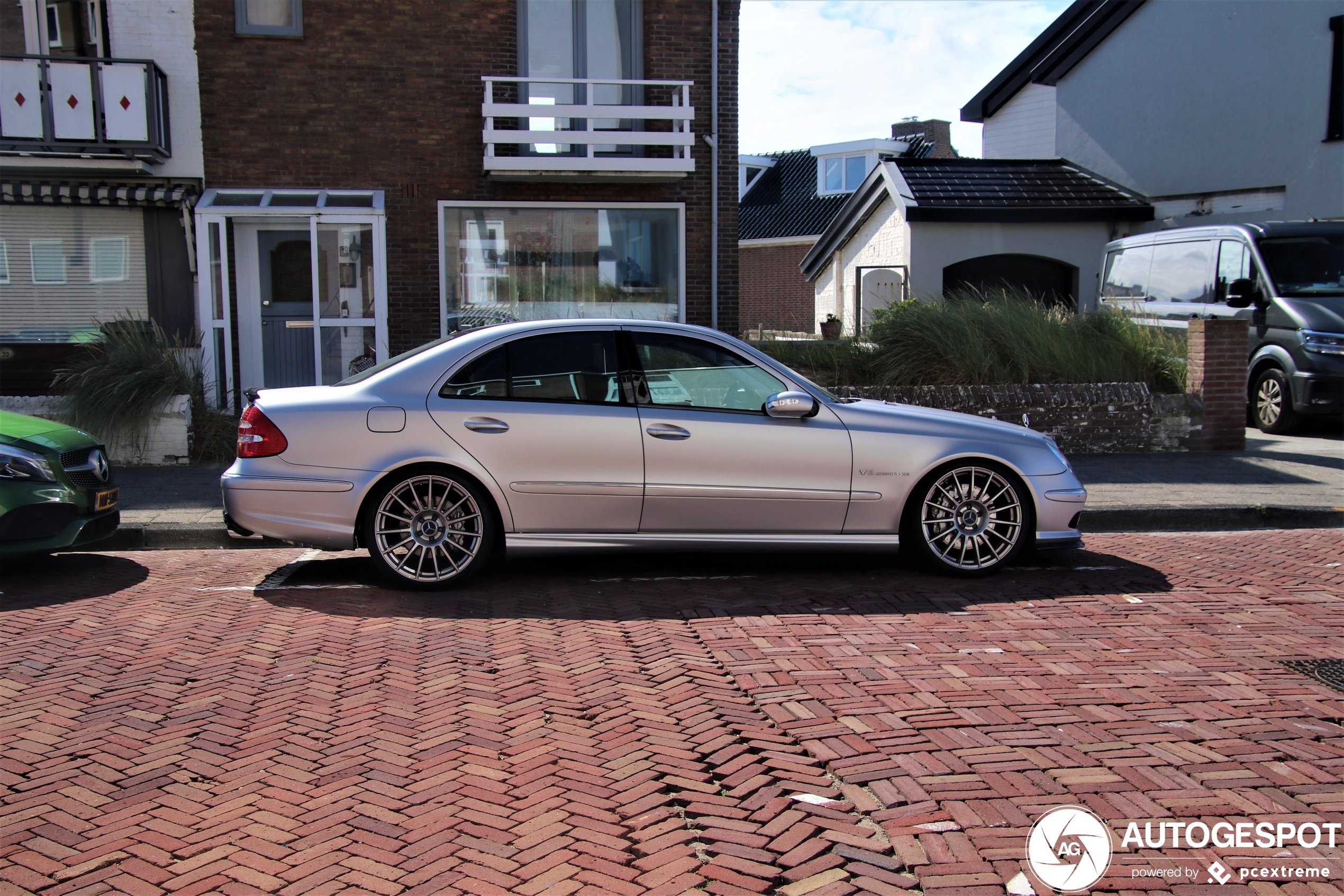 Mercedes-Benz E 55 AMG