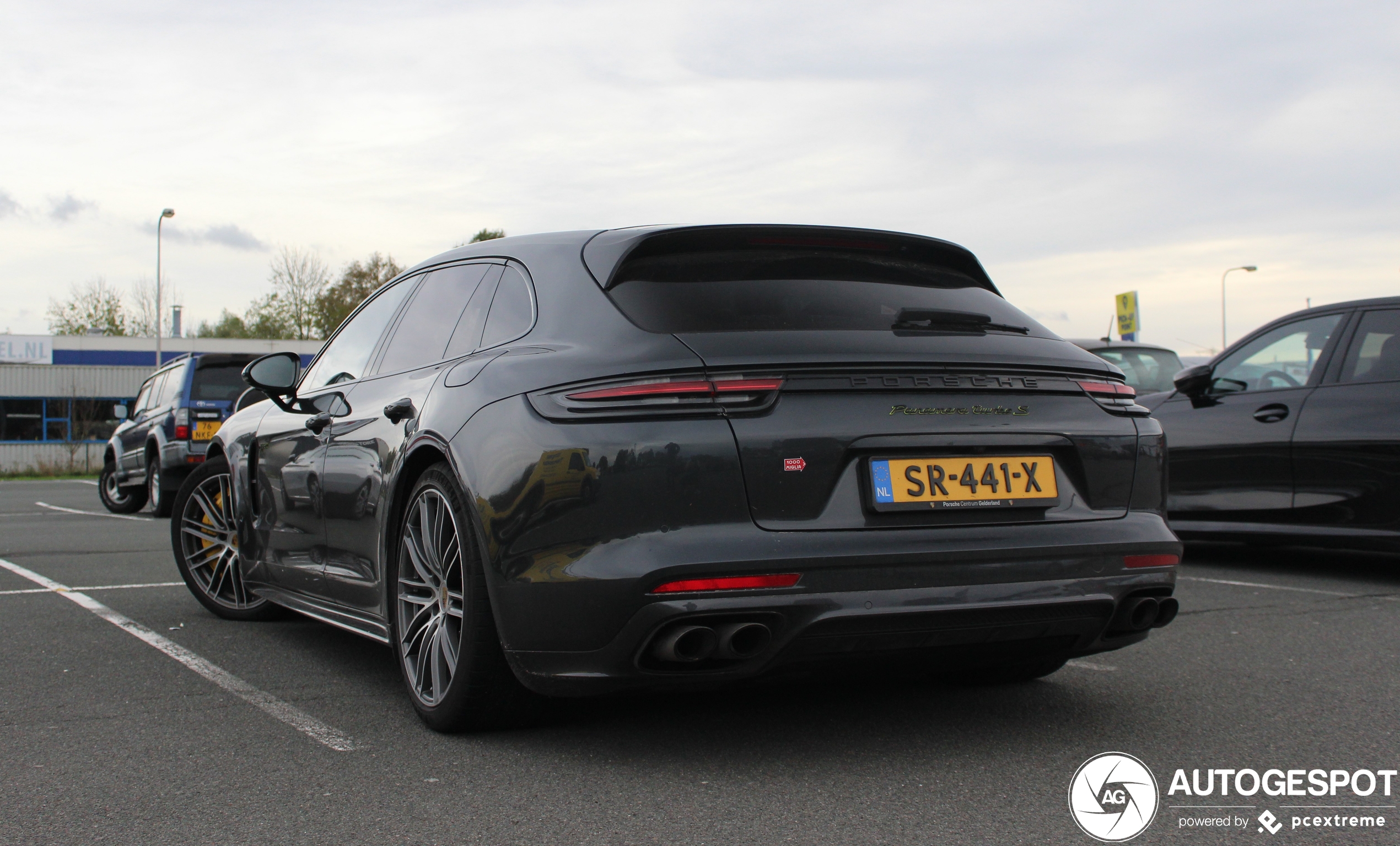 Porsche 971 Panamera Turbo S E-Hybrid Sport Turismo