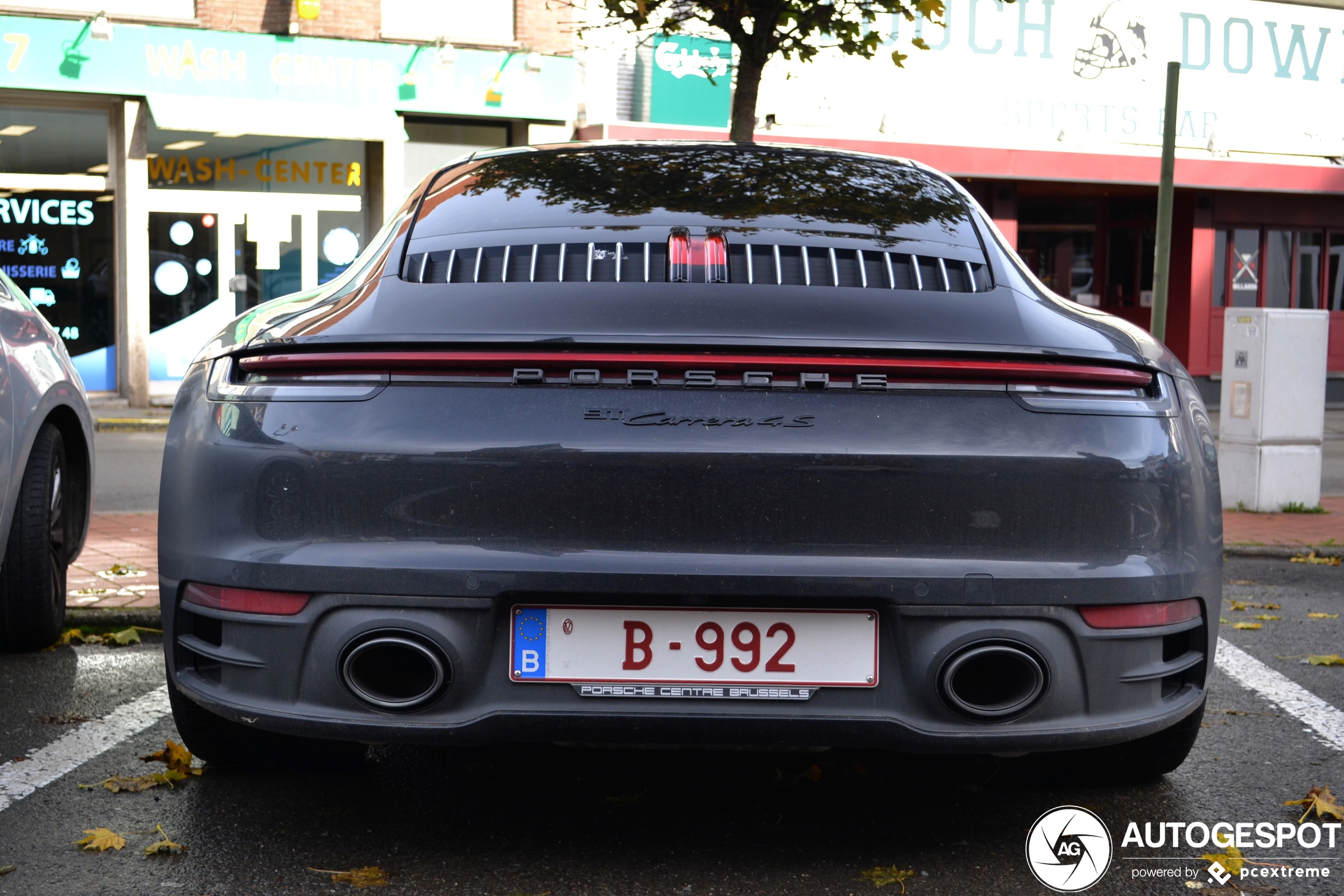 Porsche 992 Carrera 4S